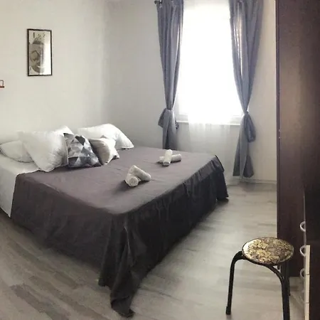 Casa vacanze House With A Parking Space Mastrinka, Ciovo - 7583 *