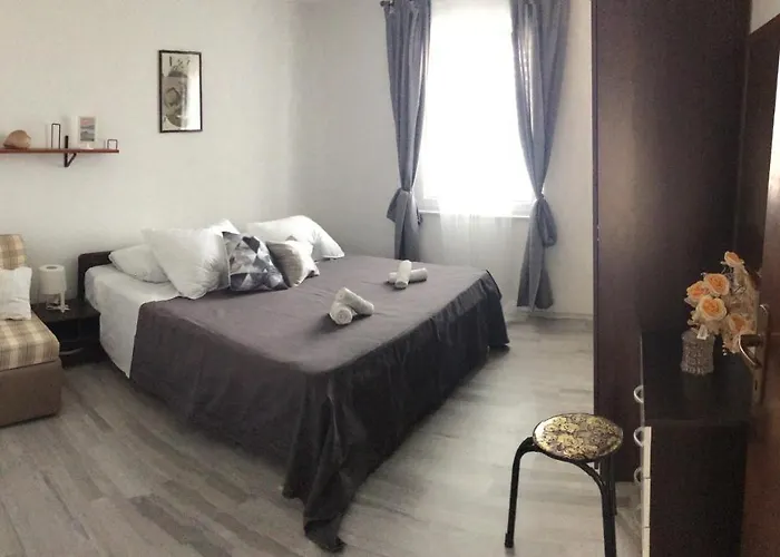 Сasa de vacaciones House With A Parking Space Mastrinka, Ciovo - 7583 *